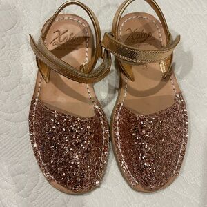 All Leather Girls Sparkly Sandals from Spain NWOT- Gold and Brown